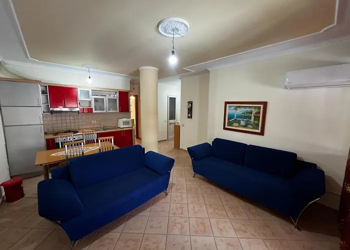 Edi Apartamento Golem (Tirana)